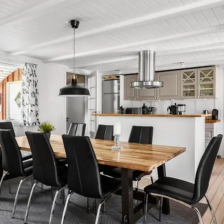 Holiday home Amazing In Romo With Kitchen